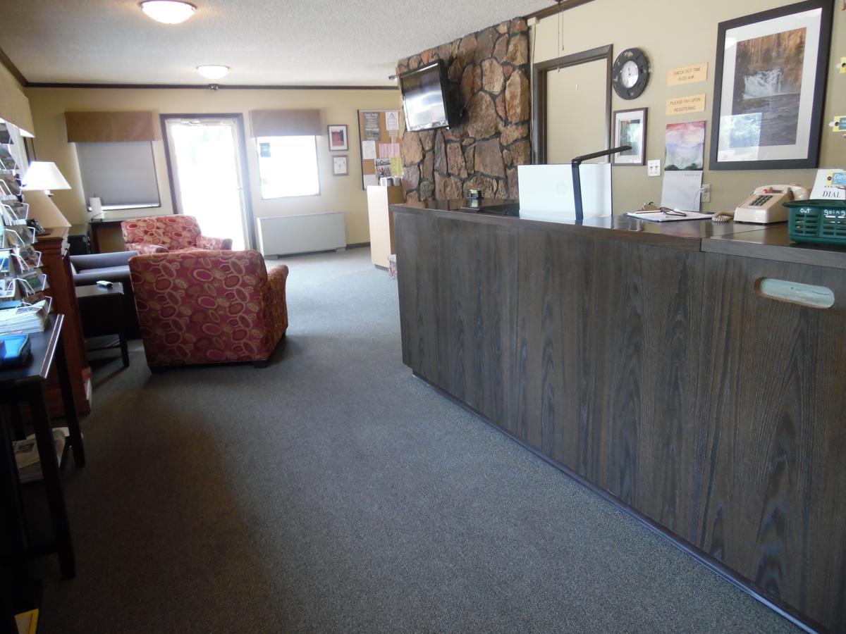 Yellowstone Motel