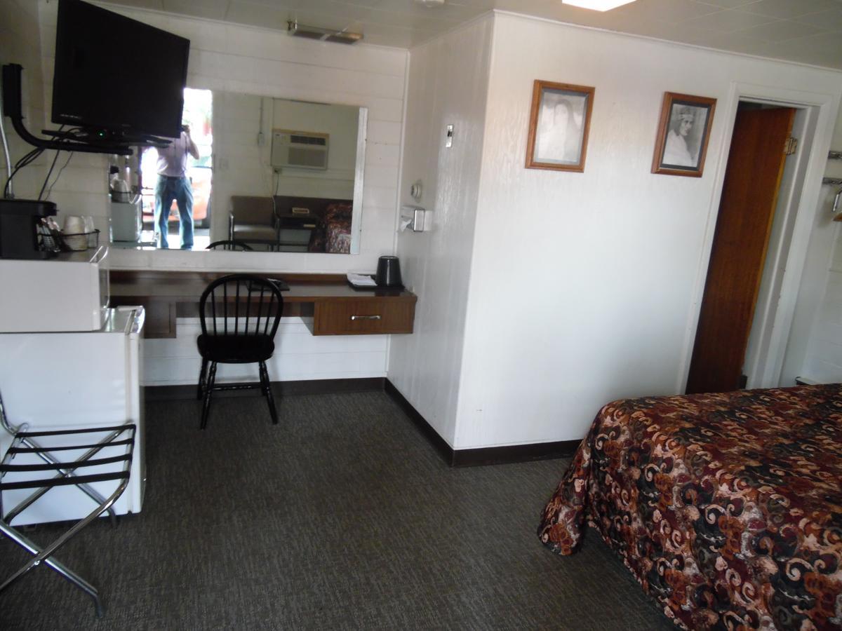 Yellowstone Motel 5*